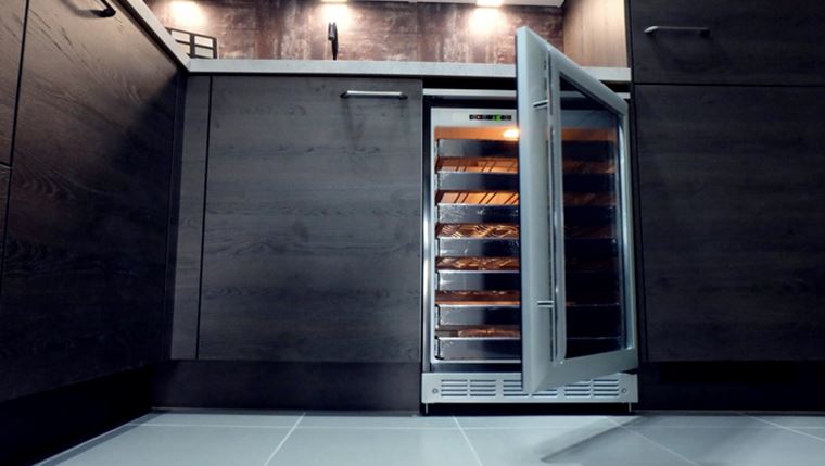 Фото холодильного шкафа для вина